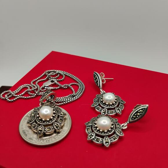 Marcasite and Faux Pearl Pendant and Earring Set. - Picture 3 of 5